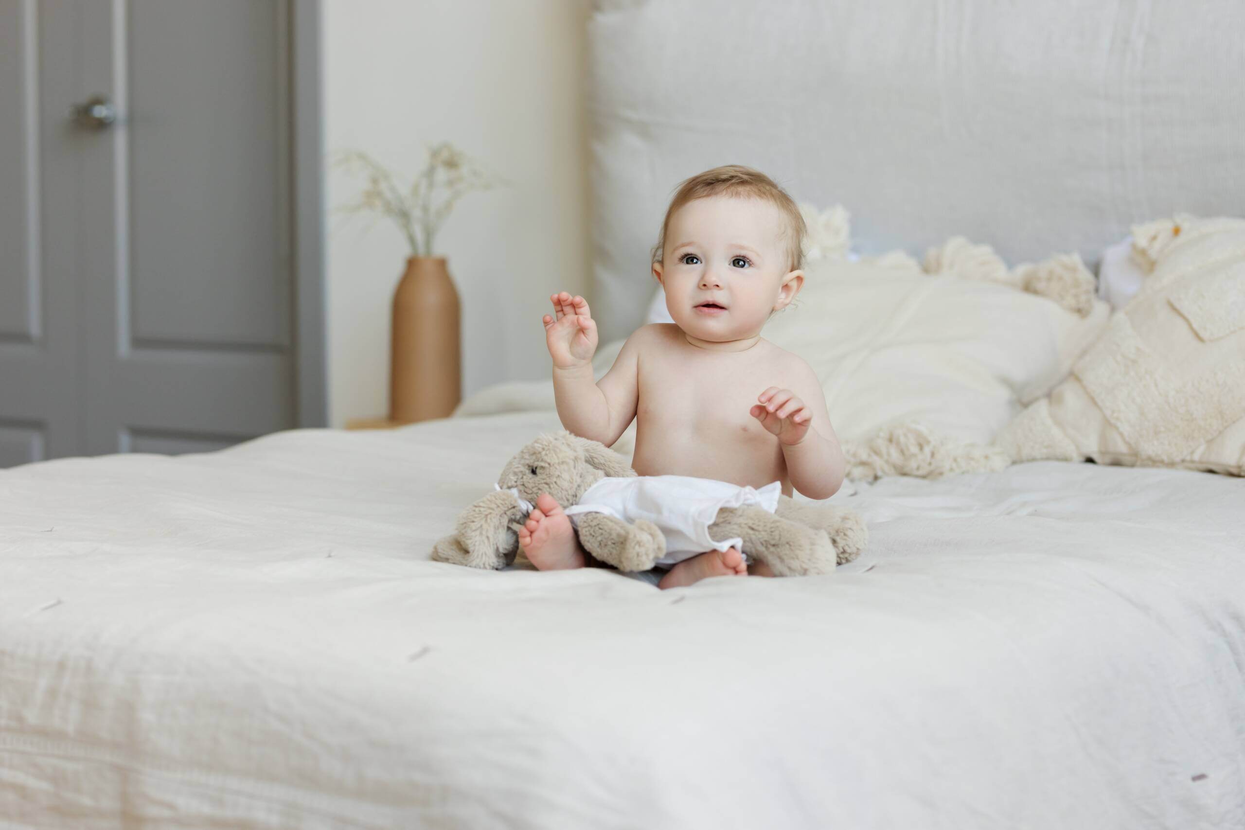 Poduszka gwiazdka dla dziecka – śliczna dekoracja pokoju i mięciutka przytulanka